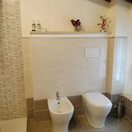 La Rosa Nel Nocleg ze śniadaniem *